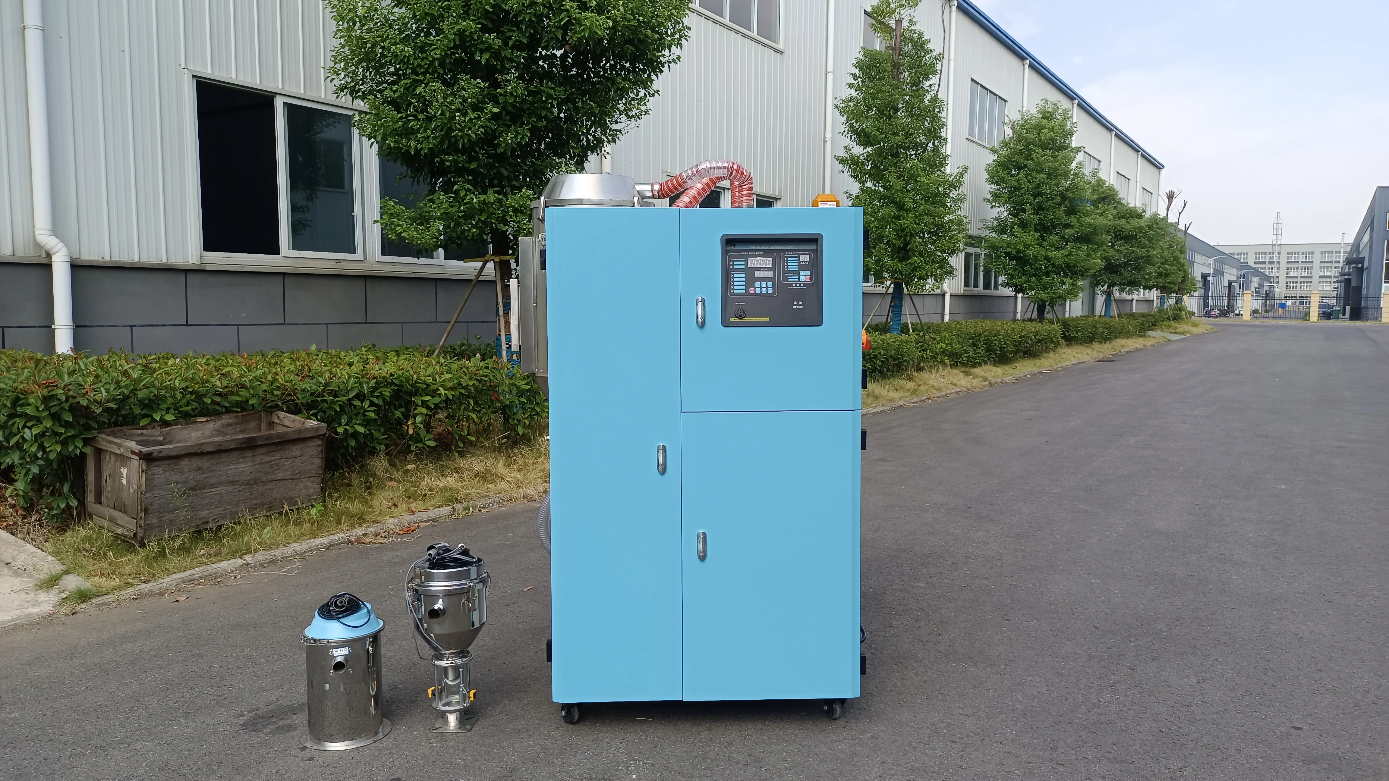 100kg Auto feeder + dehumidifying +dryer three in one compact drying machine