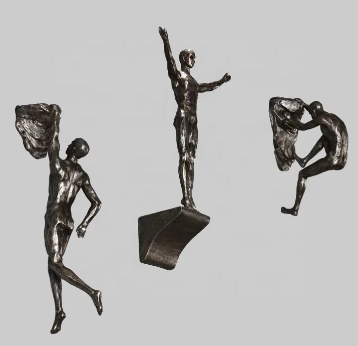 Polyresin wall climbing figurines