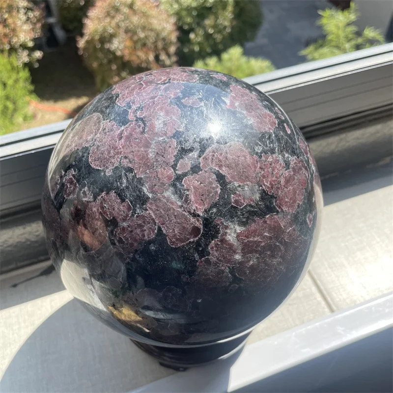 Firework Stone Garnet Ball Natural Healing Crystal Astrophylite Garnet Sphere for Decor