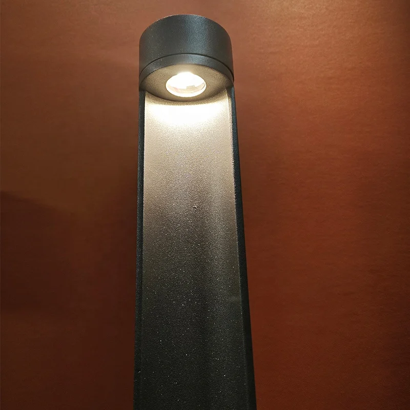 Waterproof Outdoor LED Lawn Lamp Bollard Pathway Lights 10W Glass Diffuser