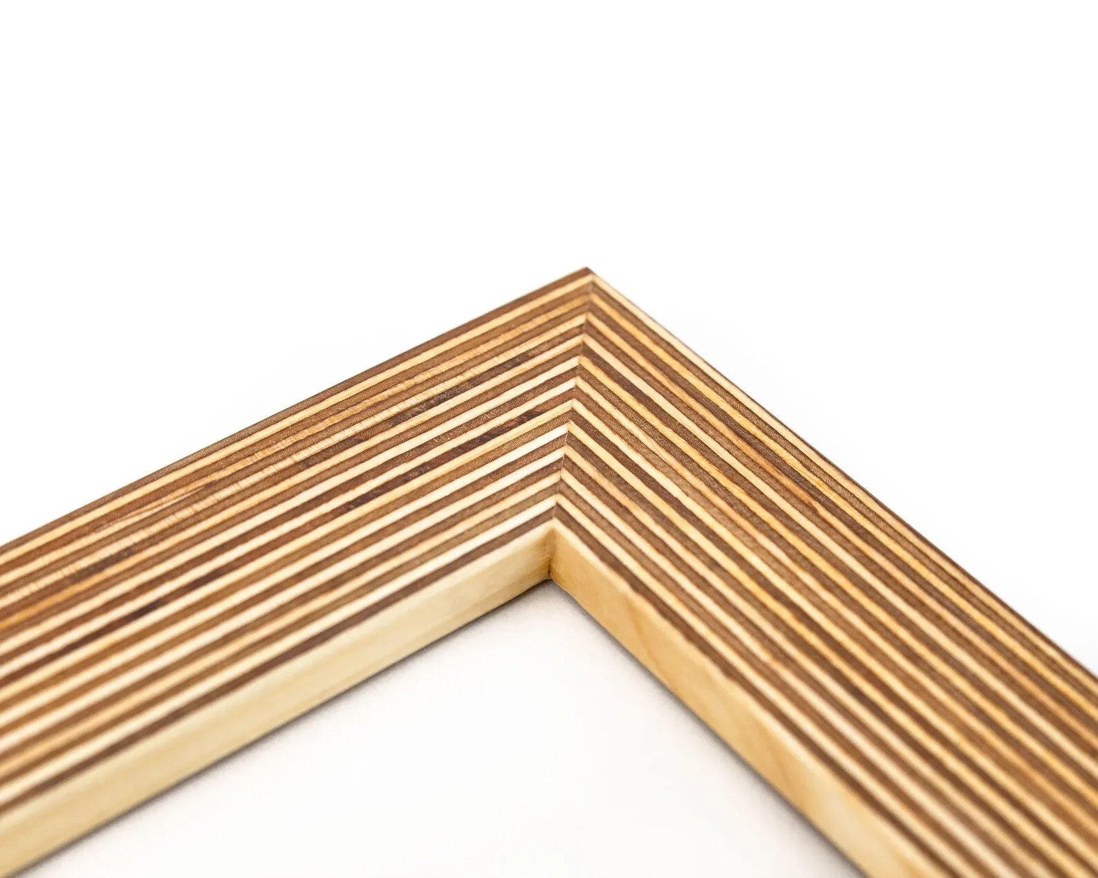 Unique stripy design wooden 6x8 photo frame,customized picture frame