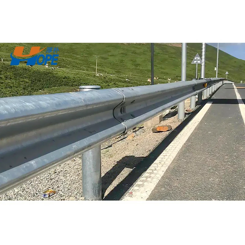 Crash Barrier Highway Fence Bridge Guardrail for Roadside Safety