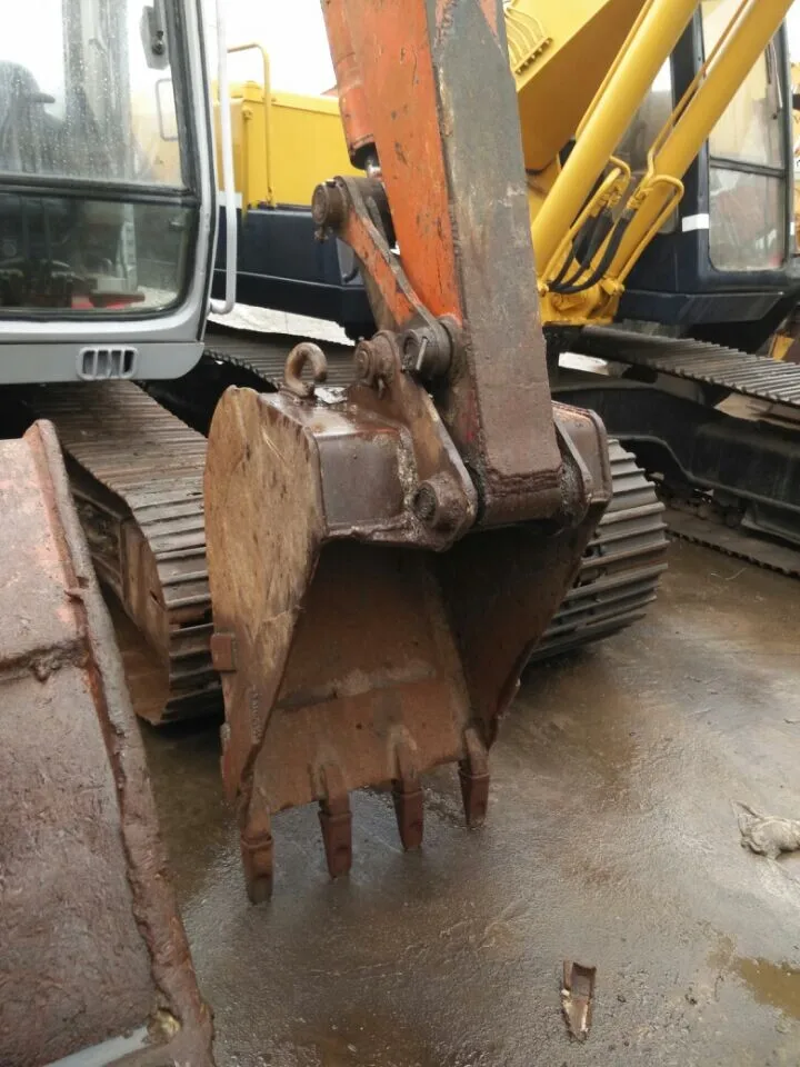 Used Hitachi EX70 Hydraulic Excavator Crawler Digger CE EPA  Good Quality hot sale Excavators
