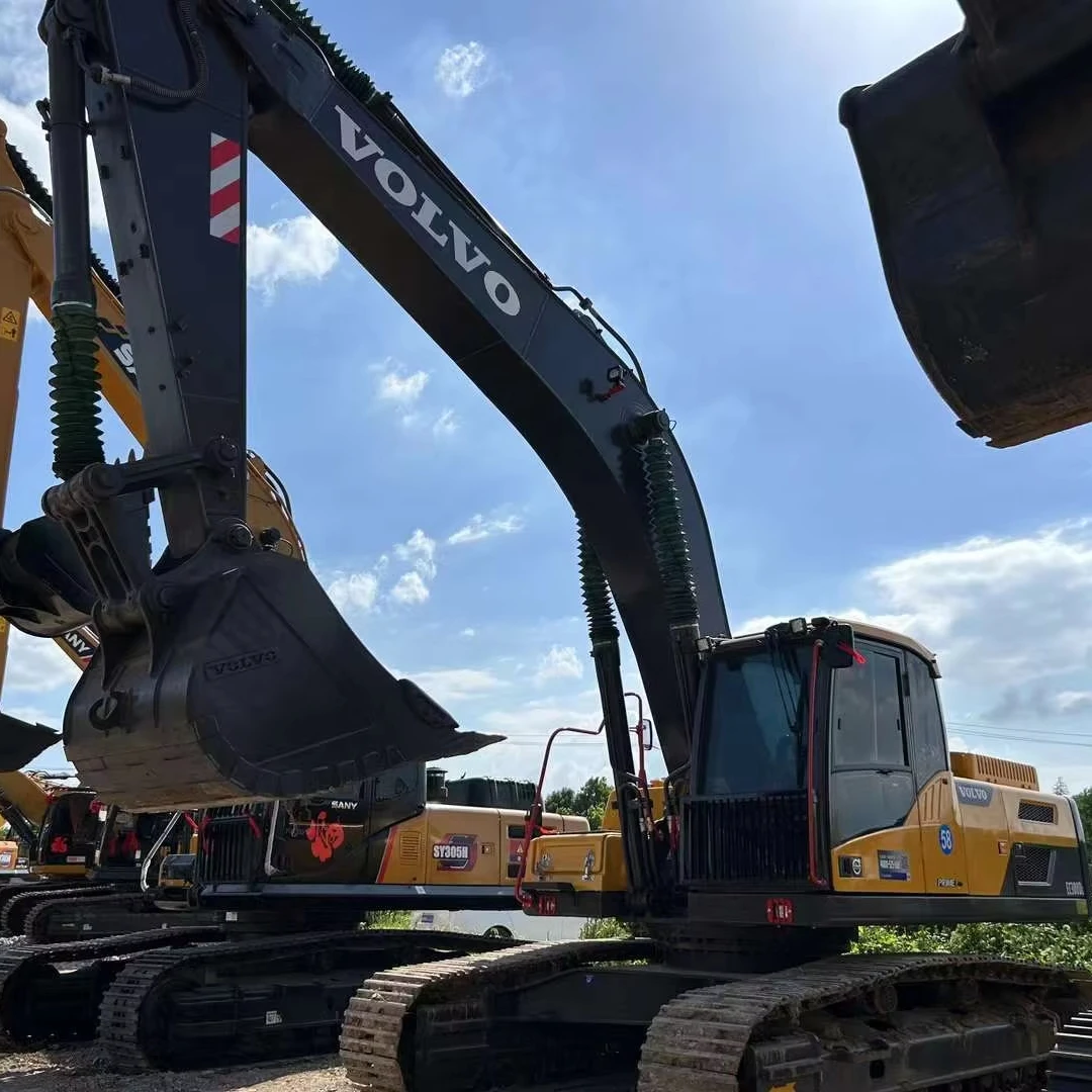 Хорошее оборудование оригинальное шведское VOLVO EC300D подержанная строительная техника гидравлический гусеничный Средний экскаватор по низкой цене