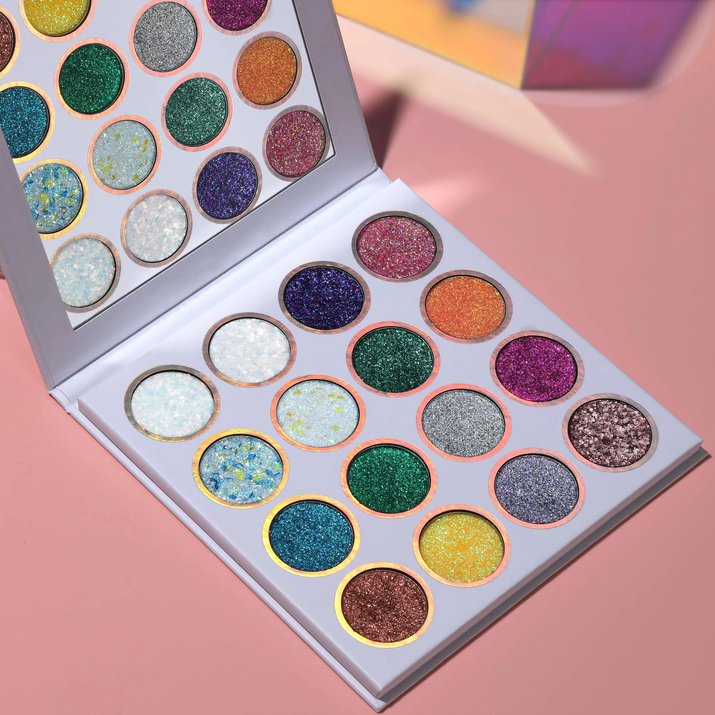 Your Logo 16 Colors Butter Eye Shadow Powder Holographic Multichrome Iridescent Chameleon Highlighter Metallic satiny eyeshadow