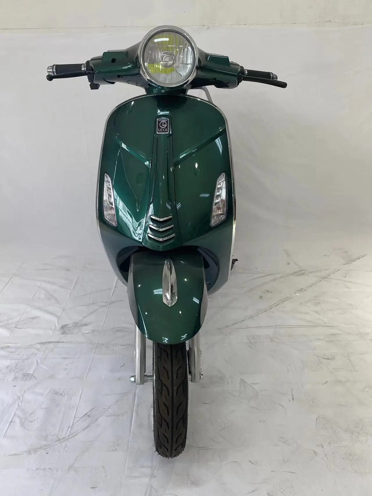 2022 высокое качество Лидер продаж новый Tesla Vespa 1500 Вт 60 в 72 быстрый Электрический мотоцикл