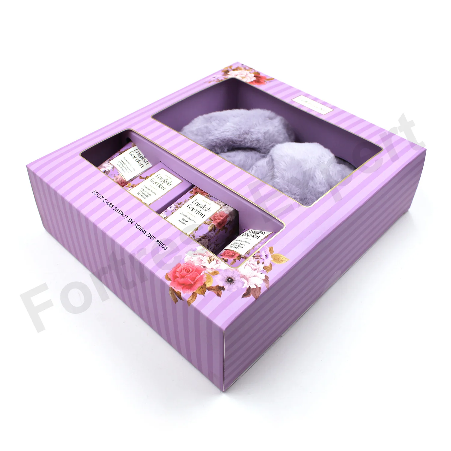 Wholesaler OEM Private Label Hot Slippers and Bath Gift Sets Foot Care Hand Cream Holiday Gift Sets Bath Care Sets