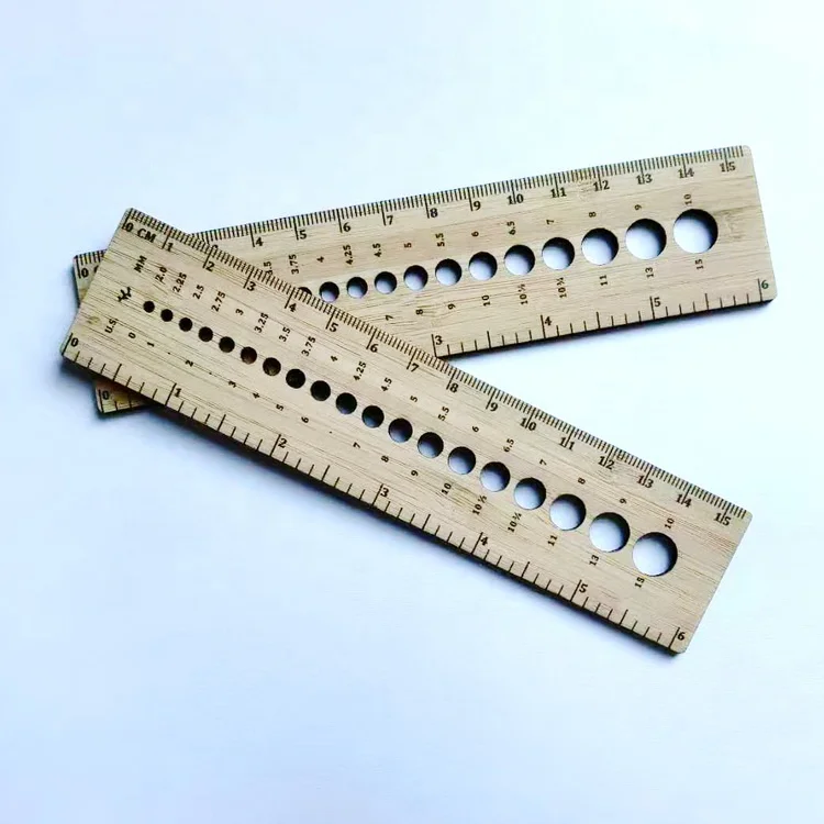 Hot Sale Bamboo Ruler Shape Knitting Measure Tools Knitting Needle Gauge  measuring needle sweater tool
