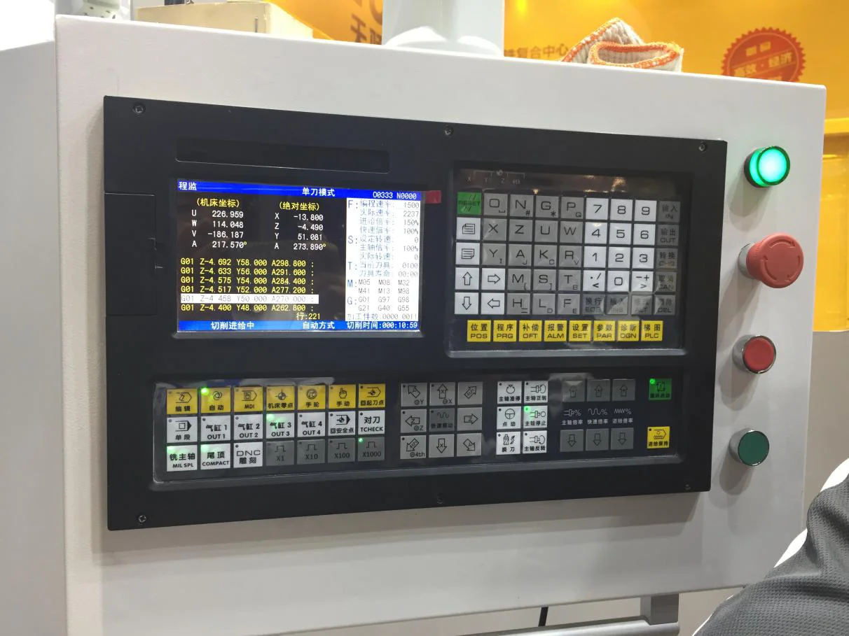 
New Electronic Components 3D wood carving machine cnc lathe baseball bat working turning router 