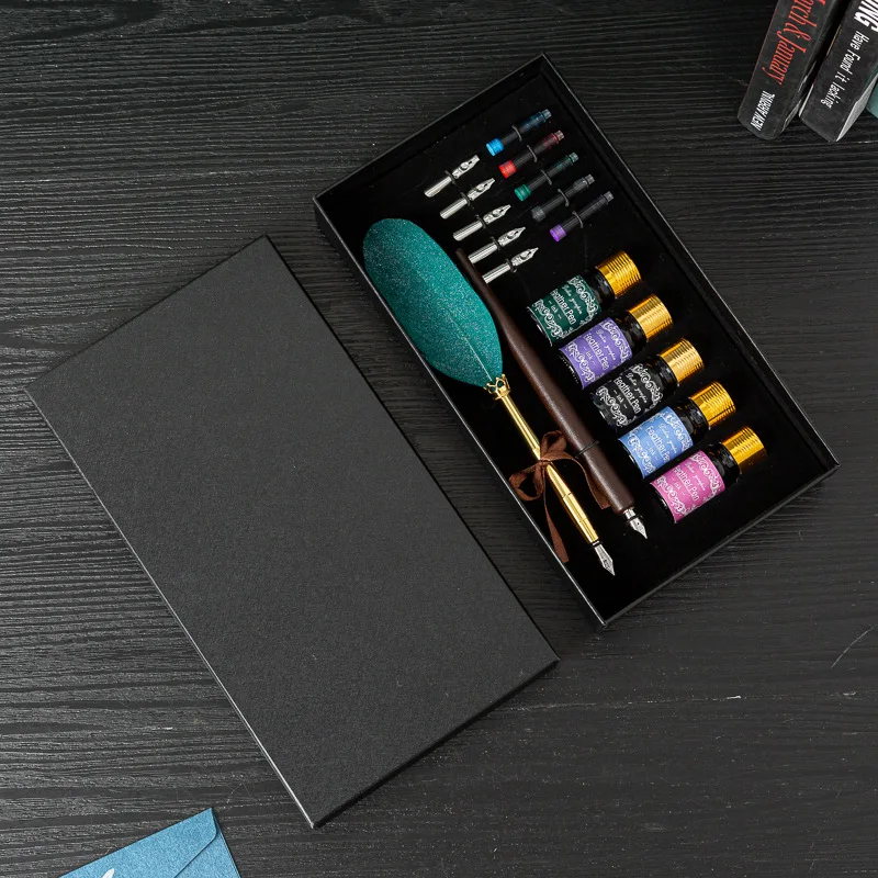 New arrival calligraphy pen vintage feather fountain pen gift set with 5 nibs,Ink sac and colorful ink