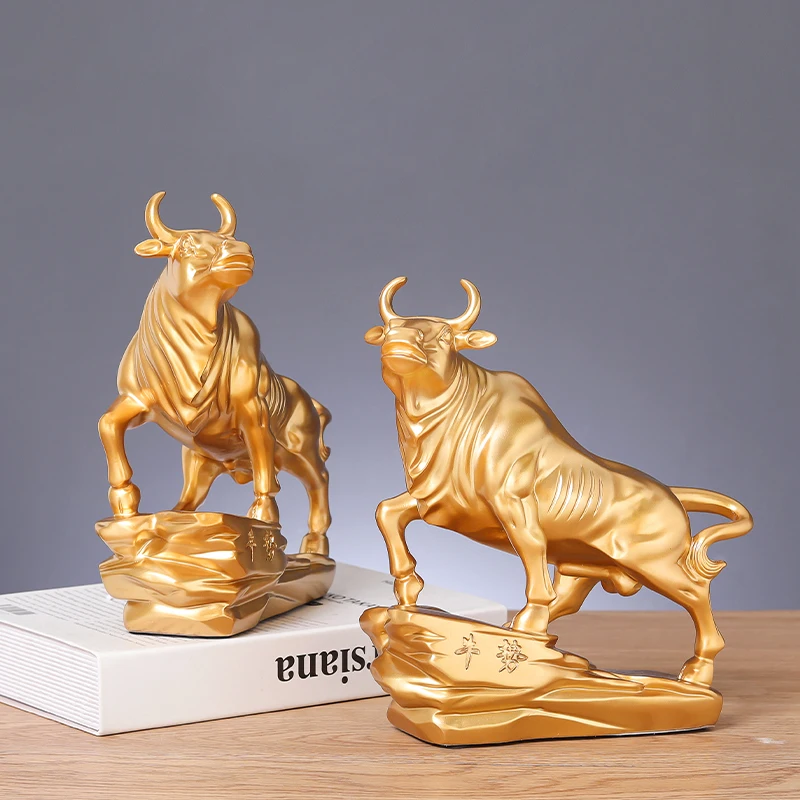 New design Modern home furnishings Golden Bull Resin Craft Sculpture living room office home decoration