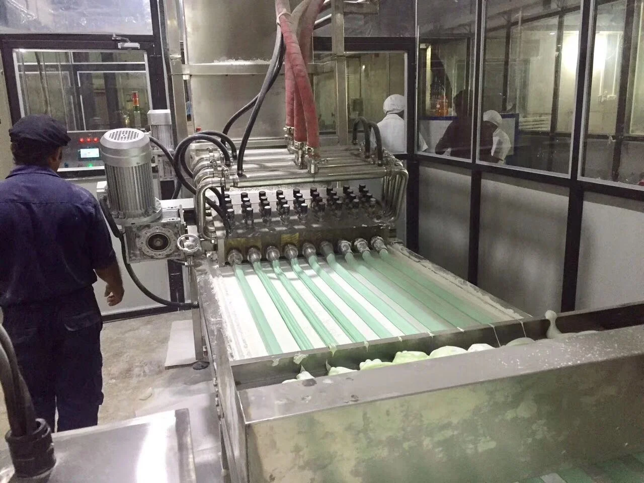  Машина для сладостей с длинным скручиванием фабрика по производству продуктов питания и напитков магазин из нержавеющей стали