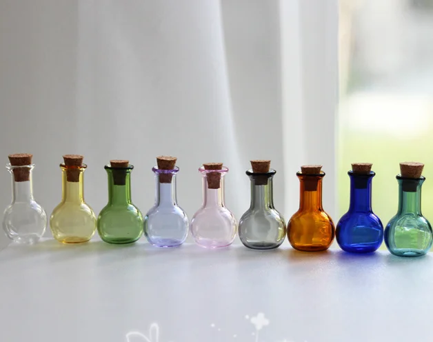 Pendant Shells Vial Necklace. Miniature DIY JEWELRY ^^ Mini Empty Vodka Glass Bottle with Wooden Cork and Hook