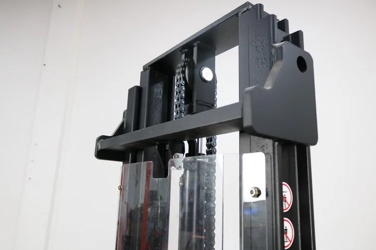 2 ton electric forklift/electric powered pallet stacker made in China