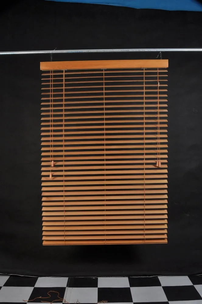 High-class Best Selling Solid Wood Wooden Material Basswood Venetian Blind
