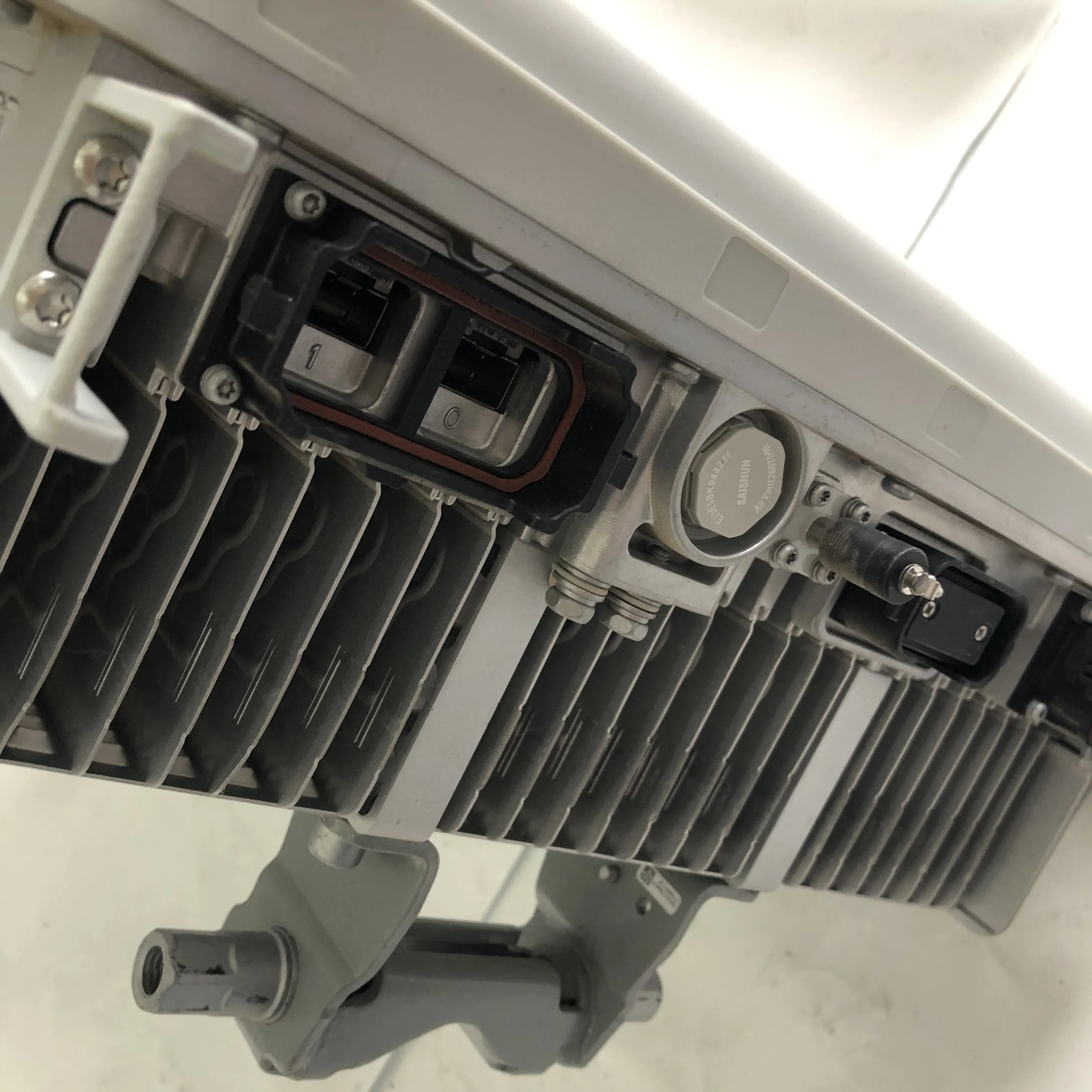 New original package AAU 5G communication equipment for huawei AAU5639W 3500A