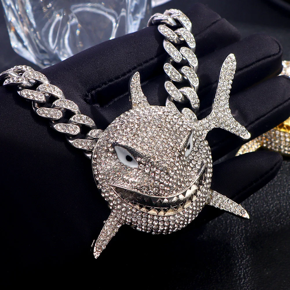 Hip Hop Cuban Chain Exaggerated Micro-inlaid Animal Necklace For Men Rapper Iced Out Large Shark Necklace
