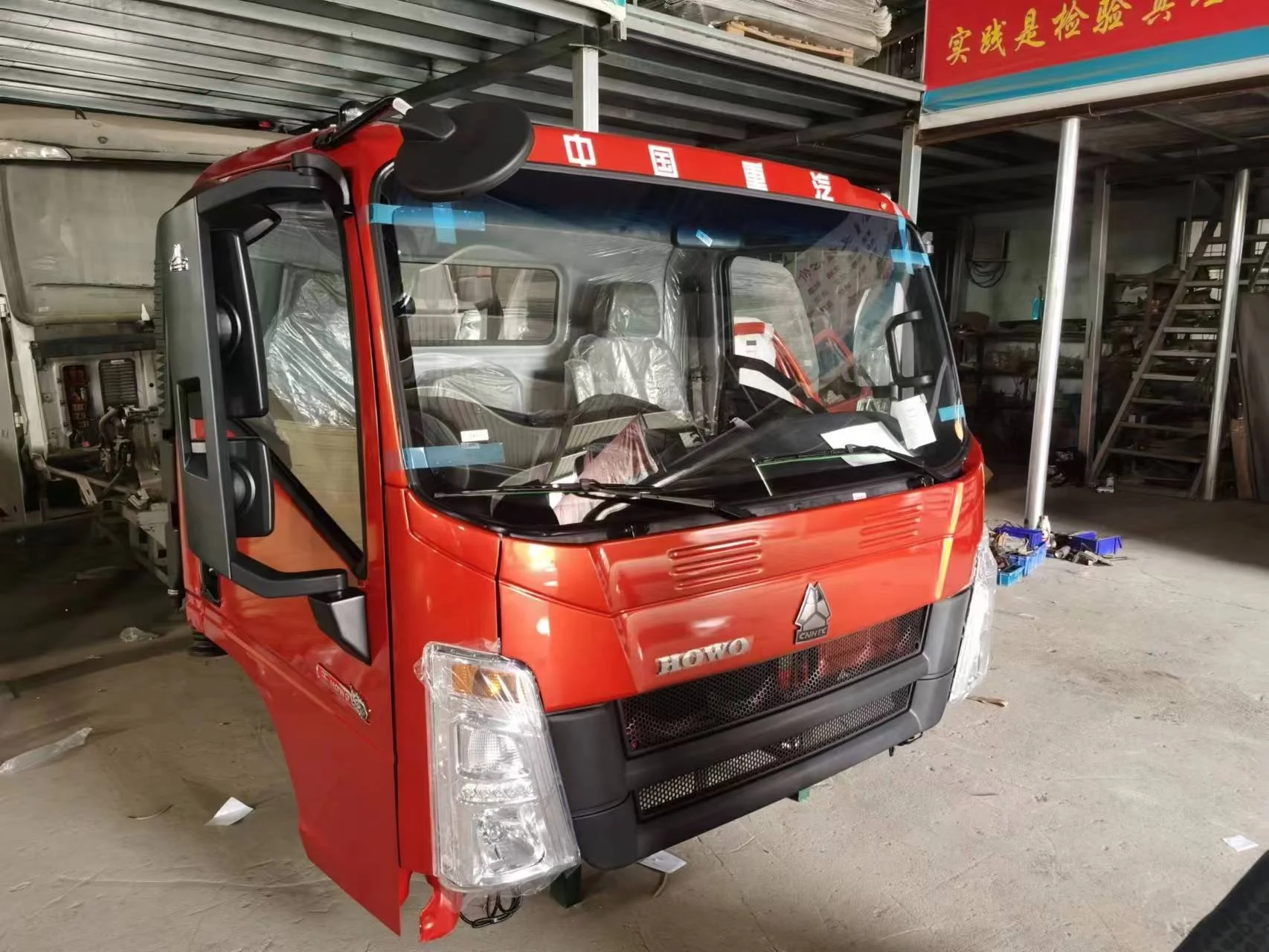 OEM Car Light Duty Dump Truck Body Cab Cabin Separate Auto Parts Accessories Cab