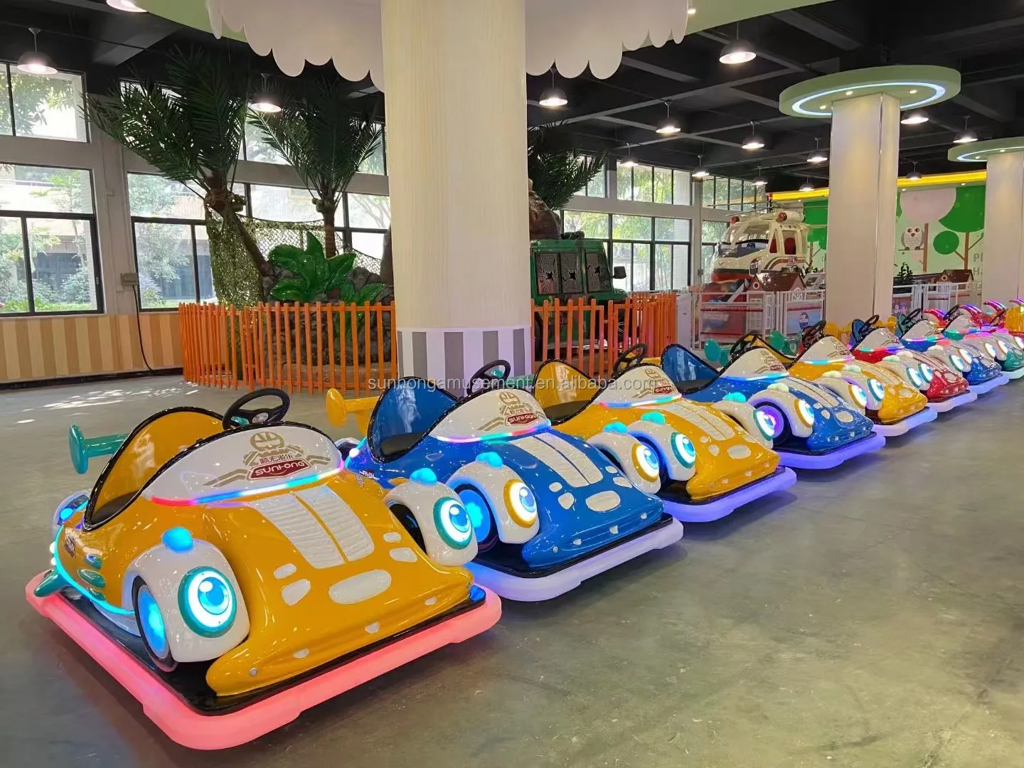 Panic Buying Radar Anti-collision Environmentally Friendly Single Bumper Car Space Shuttle For Kids World