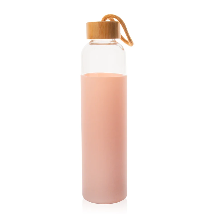 Drinking tumblers 680ml borosilicate glass water tumbler bamboo lid glass bottle neoprene sleeve