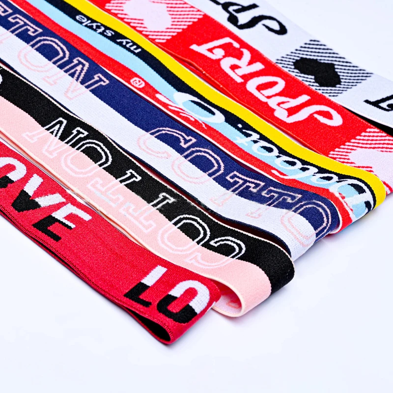 Дизайнерская резинка для волос