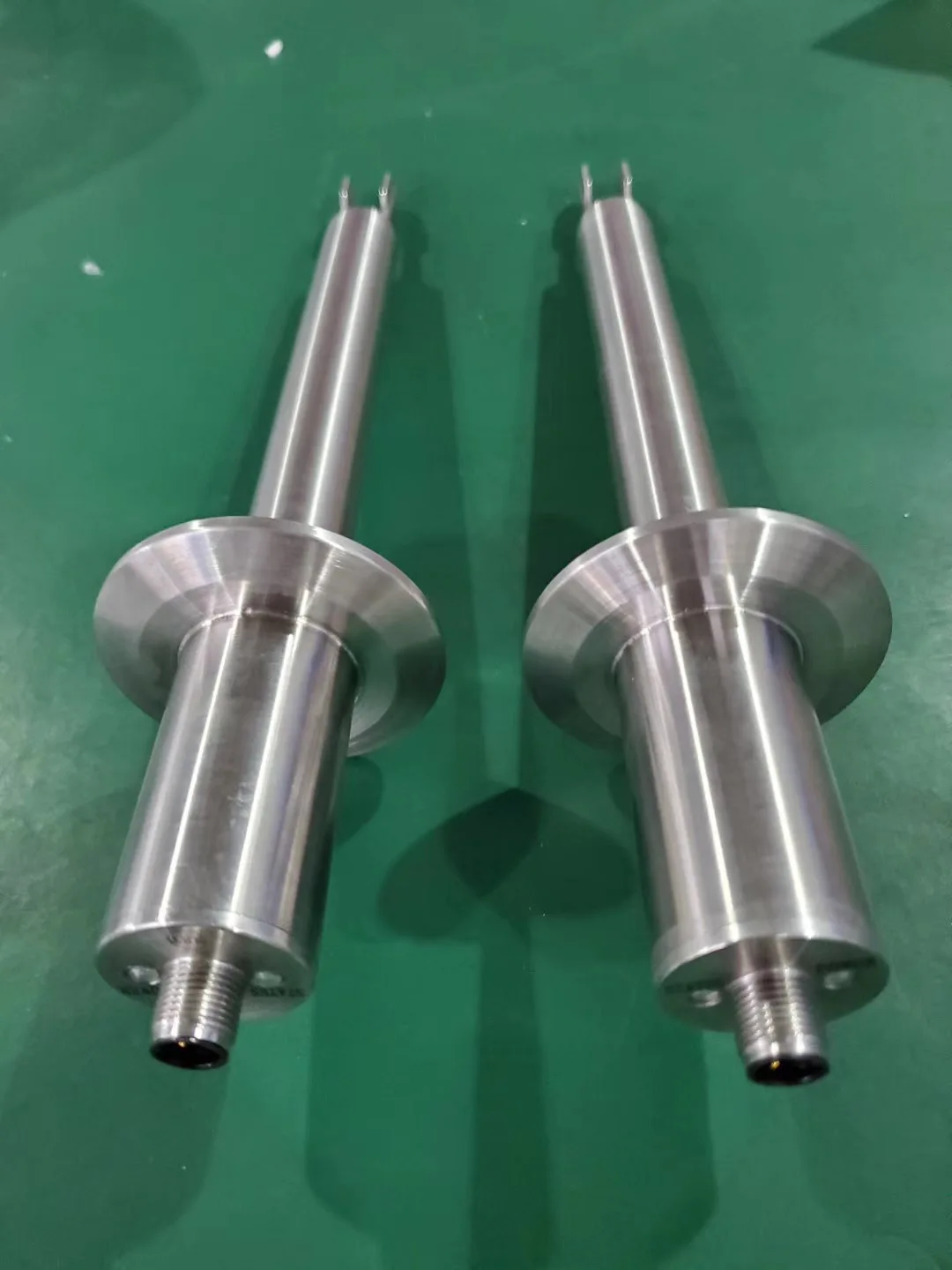 Tuning fork liquid level switch level sensor vibrating water level detect