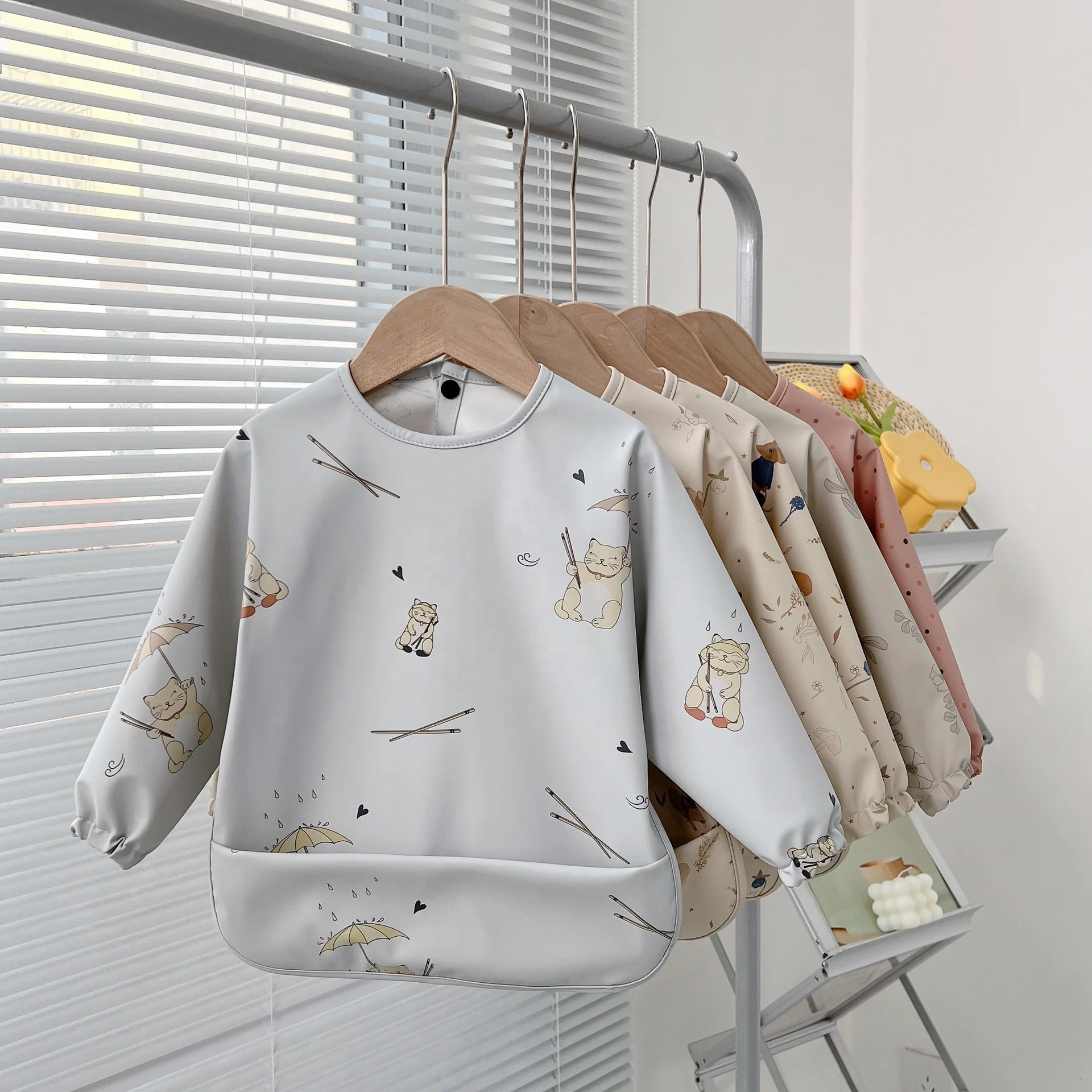 2022 New design Baby Kids Toddler Long Sleeve Scarf Waterproof Art Smock Feeding Bib Apron Pocket Infant Boys Girls Burp Cloth