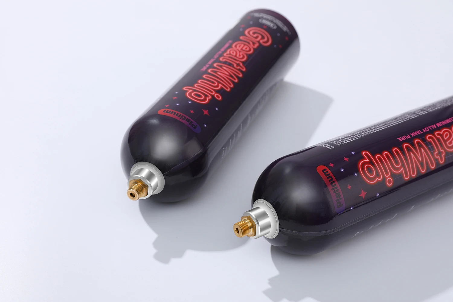 Greatwhip Factory Wholesale Food Grade 0.95L Cream Chargers  Free Shipping Aluminium 640G Whipped Cream Charger