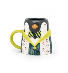 Wholesale 3D Animal penguin shaped Ceramic Milk Mugs Porcelain Christmas Gift with Handpainting