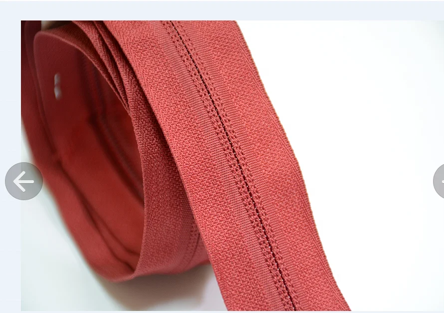 Long Chain Auto Lock Coil Plastic Customized Logo Sustainable Home Zippers Open End Nylon Textile Bag Shoe Garment 1 Bag T/T