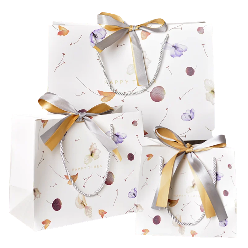 Free Design Custom Logo Matt White Paper Clothing Packaging Gift Paper Bag Shopping Bag Luxury Paper Bags With Ribbon Handle