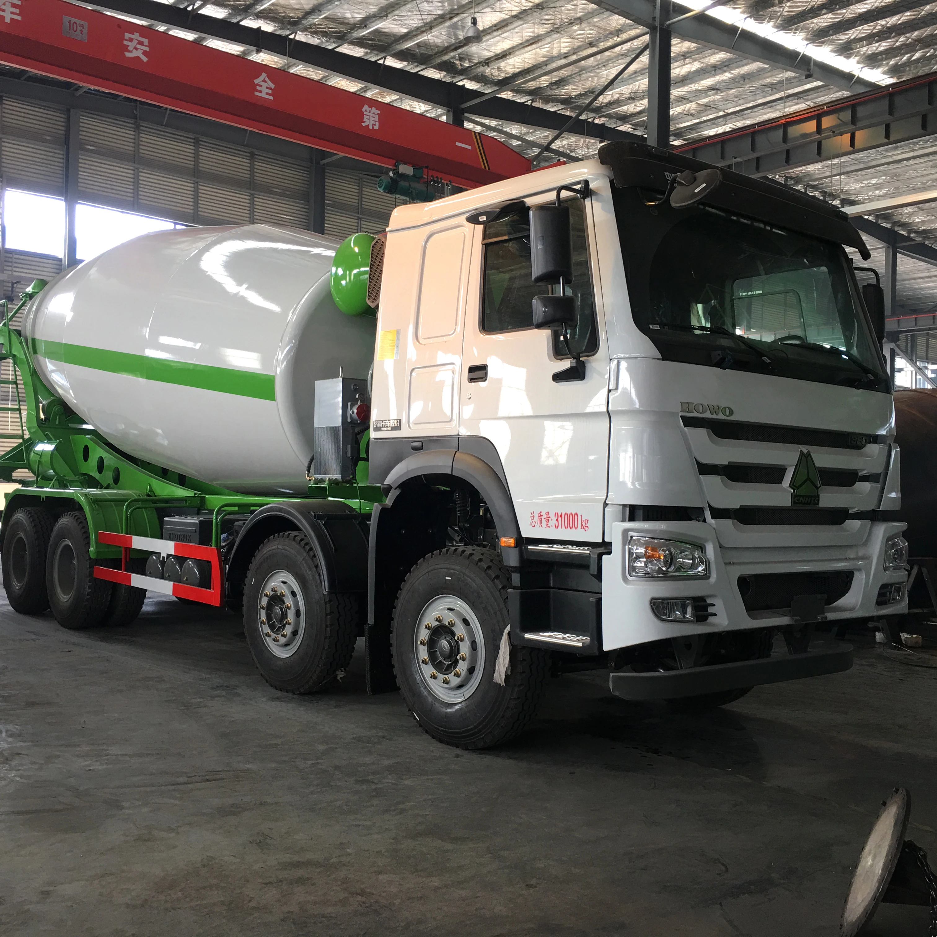 2017 HOWO cement mixing truck in good condition at a reasonable price