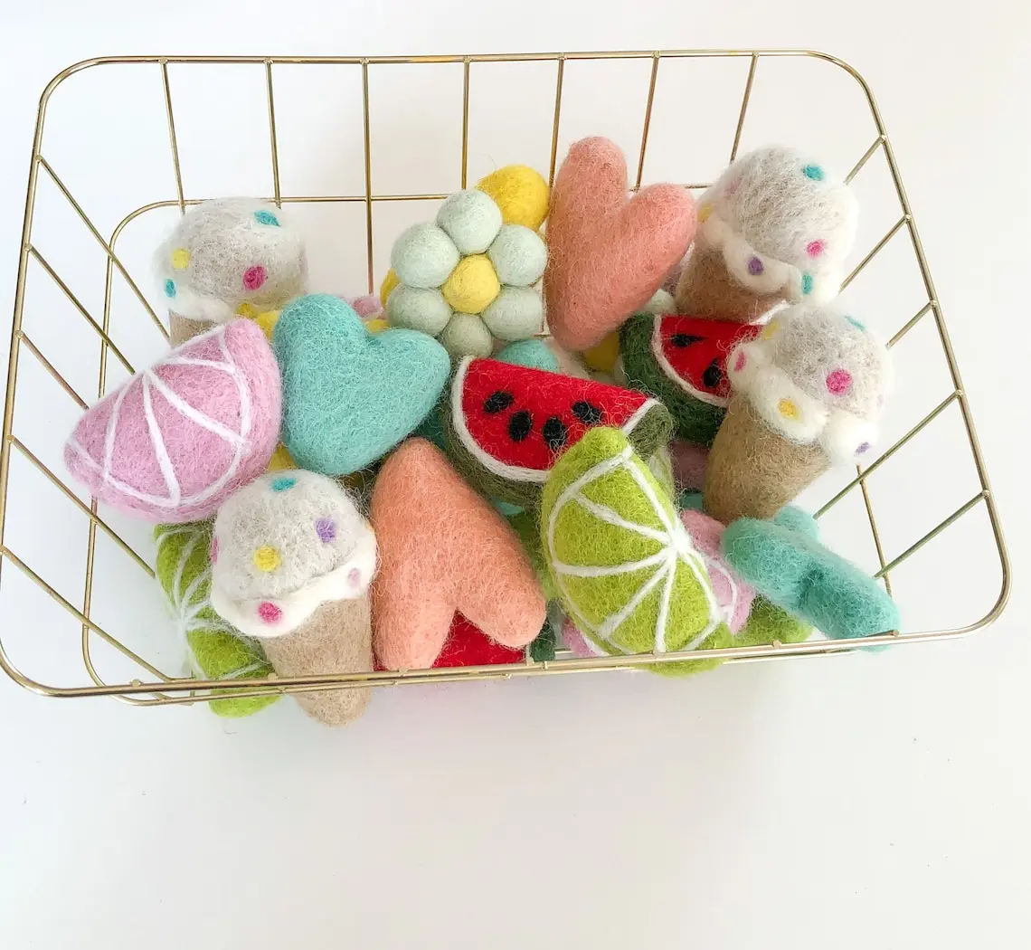 handmade 10 summer needle felted fruits wool felt shapes with watermelon lemon for DIY garland baby mobile tier tray decor