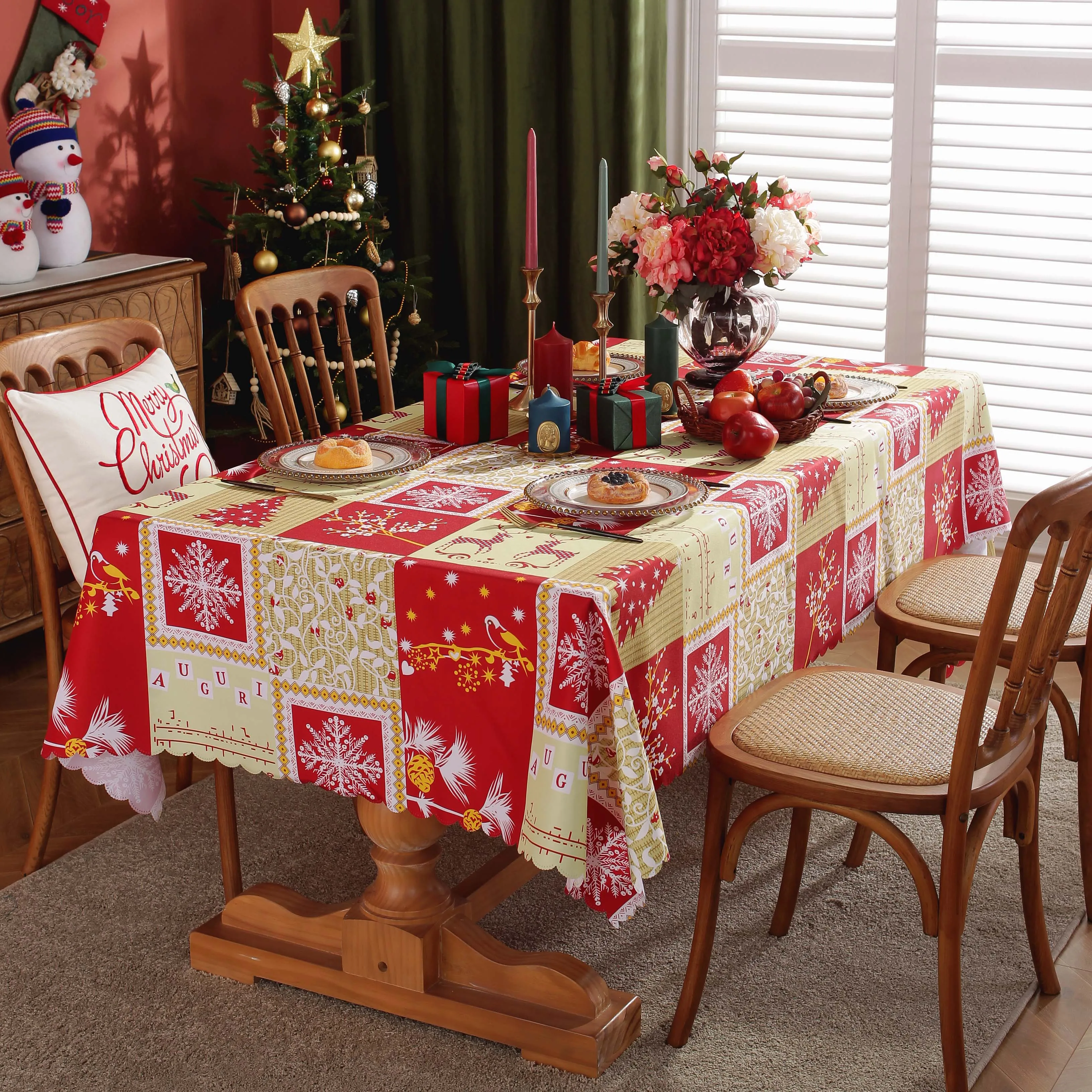 Christmas decorations tablecloth polyester waterproof  custom Modern design Printed polyester Christmas table cloth