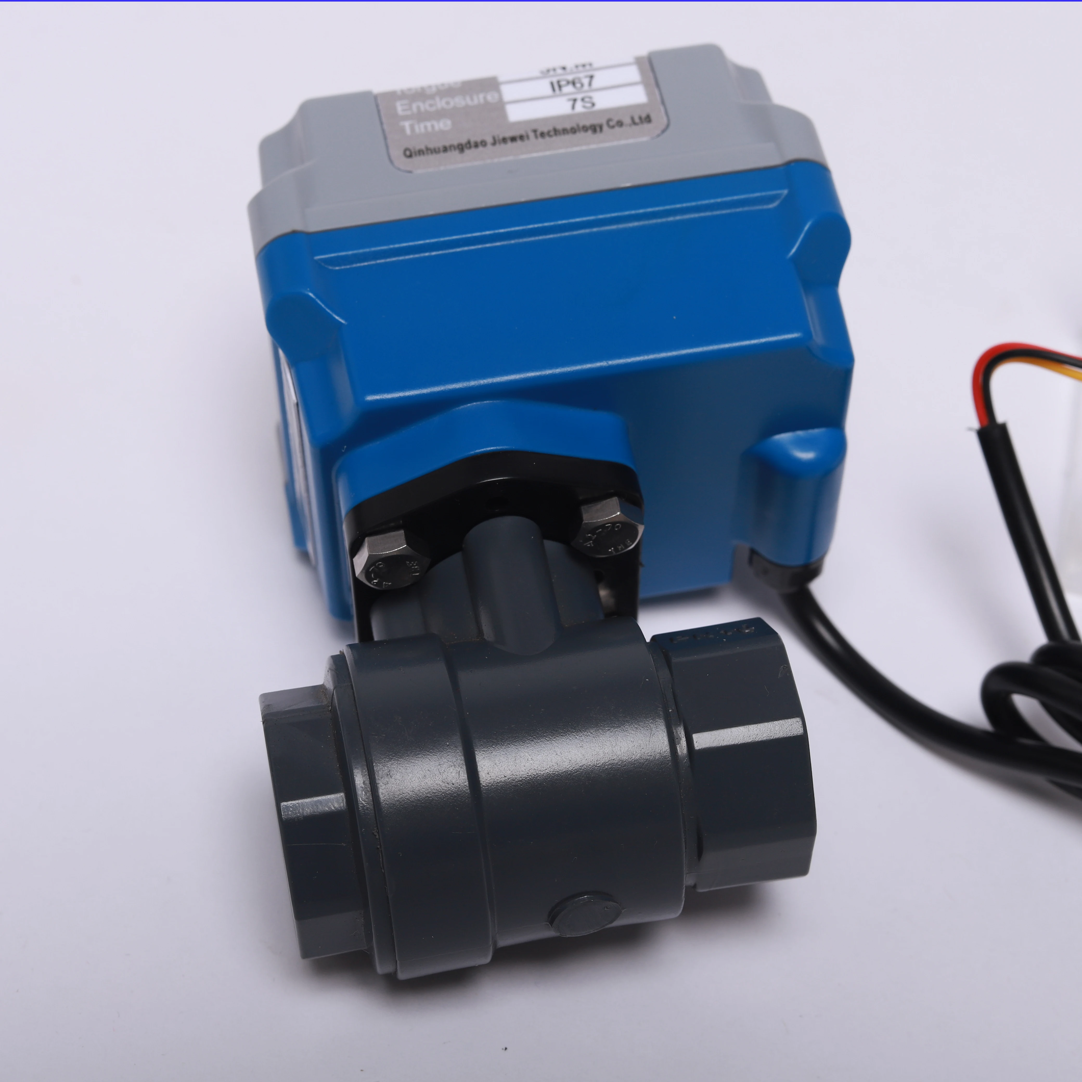 DN15 Three lines and one control UPVC EPDM mini electric water 2way ball valve UPVC plastic motorized ball valve AC220V/DC24V