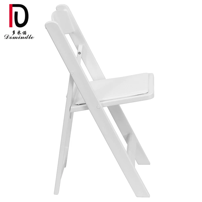 Wedding White Black Resin Folding Wedding Outdoor Chair with Vinyl Pad