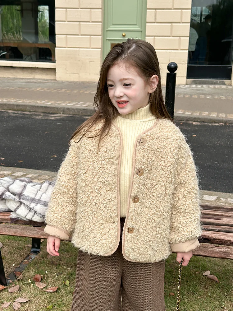 617 new arrival solid khaki little baby girls fur jacket warm coat for winter clothing