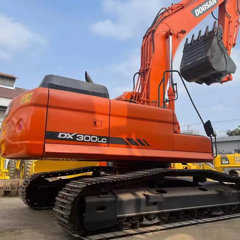 Used Excavator DOOSAN DX300LC-9 DX300 30TON Large Excavator DOOSAN300 DX300-9 For Sale