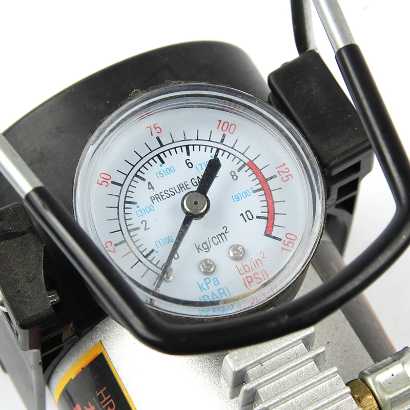 Hot Selling Factory Car Tire Inflator Mini Electric Portable Car Air Compressor