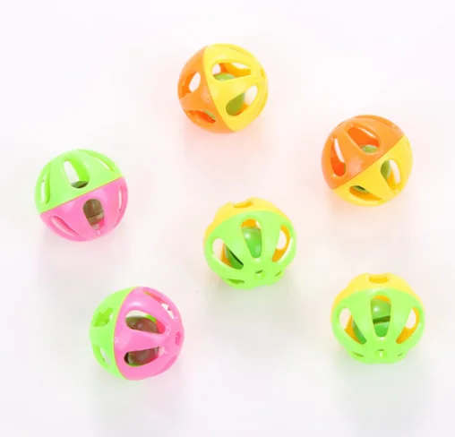 Hot Wholesale Cat 2022 plastic ball with bell inside cat toy pet products cat toy