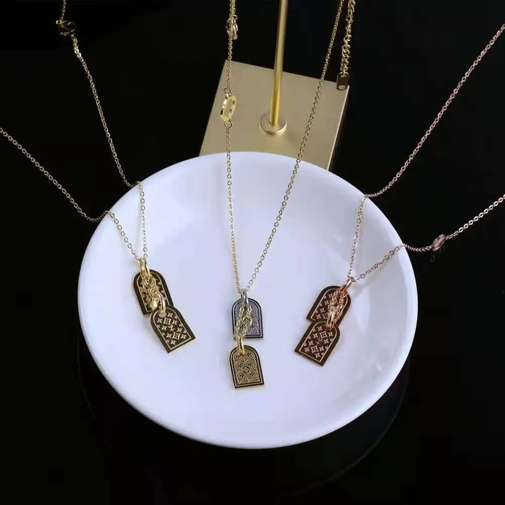 
fashion 2020 trendy stainless steel Titanium steel 18k gold accessories jewelry necklace hangtag for woman 