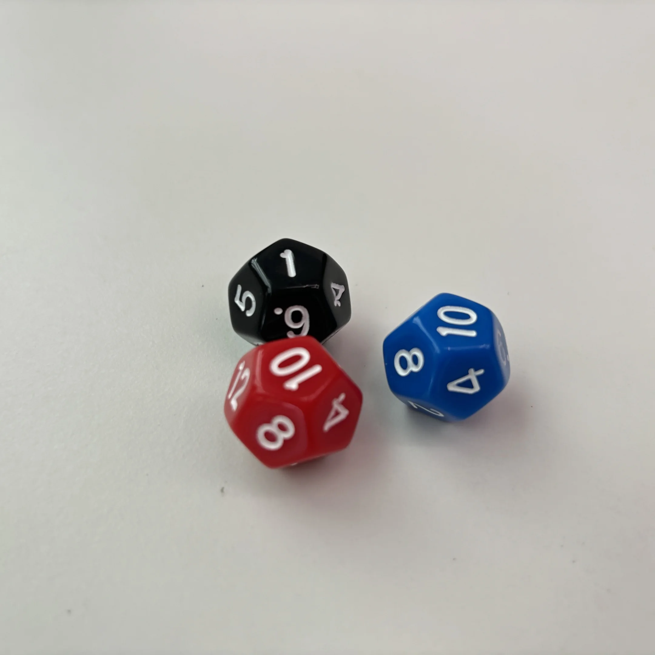 Wholesale Custom 16mm Acrylic D20 & round Polyhedral Dice Galaxy Starry with Golden Glitter for DND Board Games Resin Material