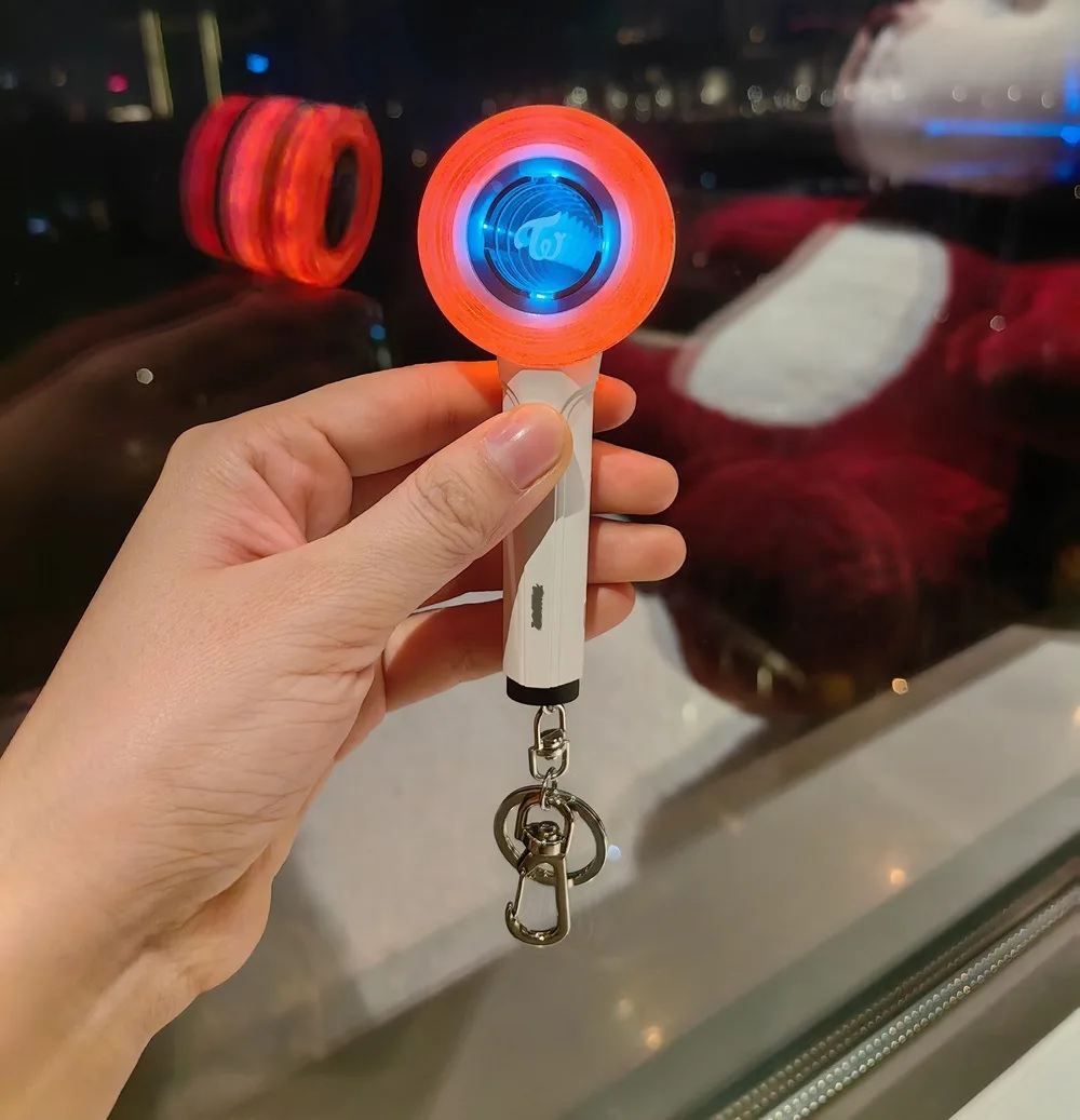 2024 Новое поступление два раза третьего поколения мини-брелок Kpop Fan товар светодиодный брелок