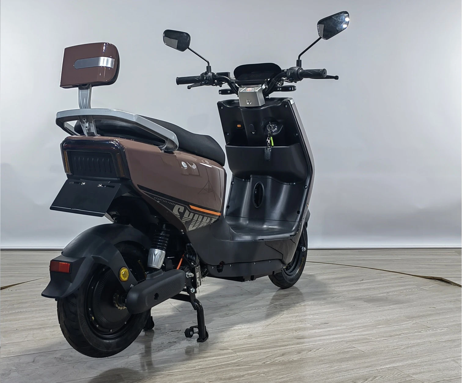 WX-B02-1 650W brushless DC motor 48/60/72V Lead Acid Battery 45km/h 45- 60km range 3.0-10 vacuum tire Adult electric motorcycle