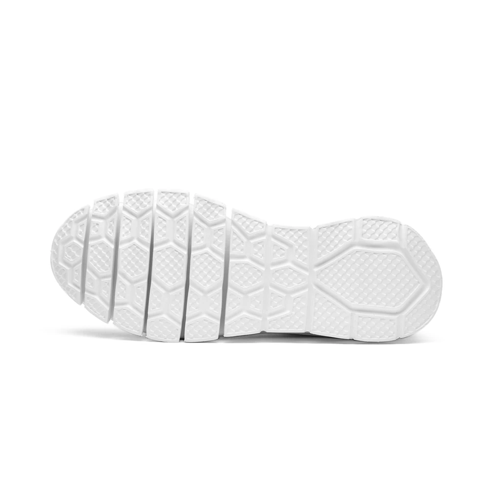 Hot Selling Black Fly Knit Comfortable Slip On Fashion Men Casual Shoes