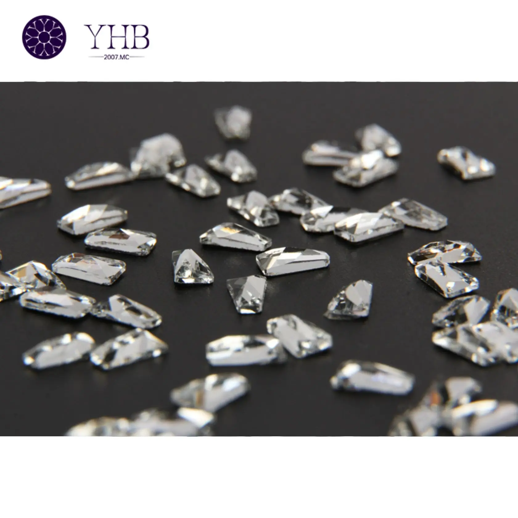 China Manufacture high quality glass fancy stones for jewelry making