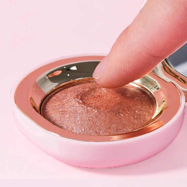 Увлажняющий высокопигментный крем для лица