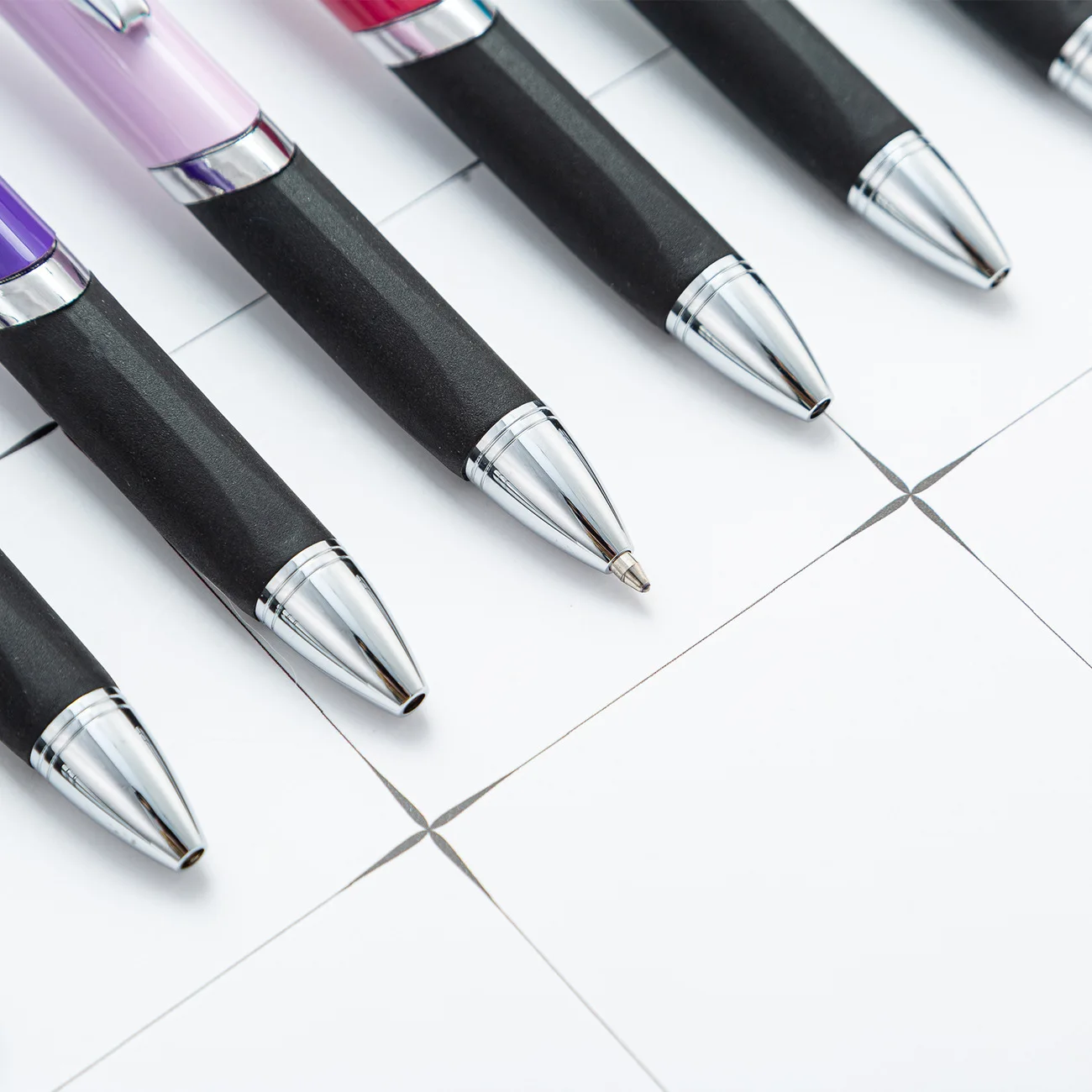 Personalized Rubber Grip Metal Promotion Customized Triangle Ball Point Pen With Logos