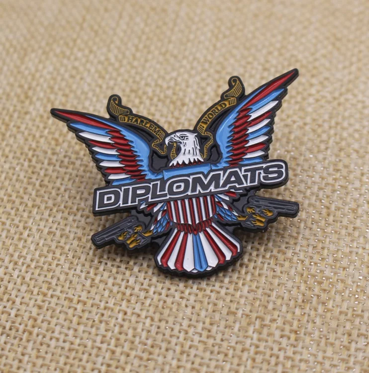 Custom Cheap Soft Enamel Black Metal Color Pin Sport Badge For Baseball Team