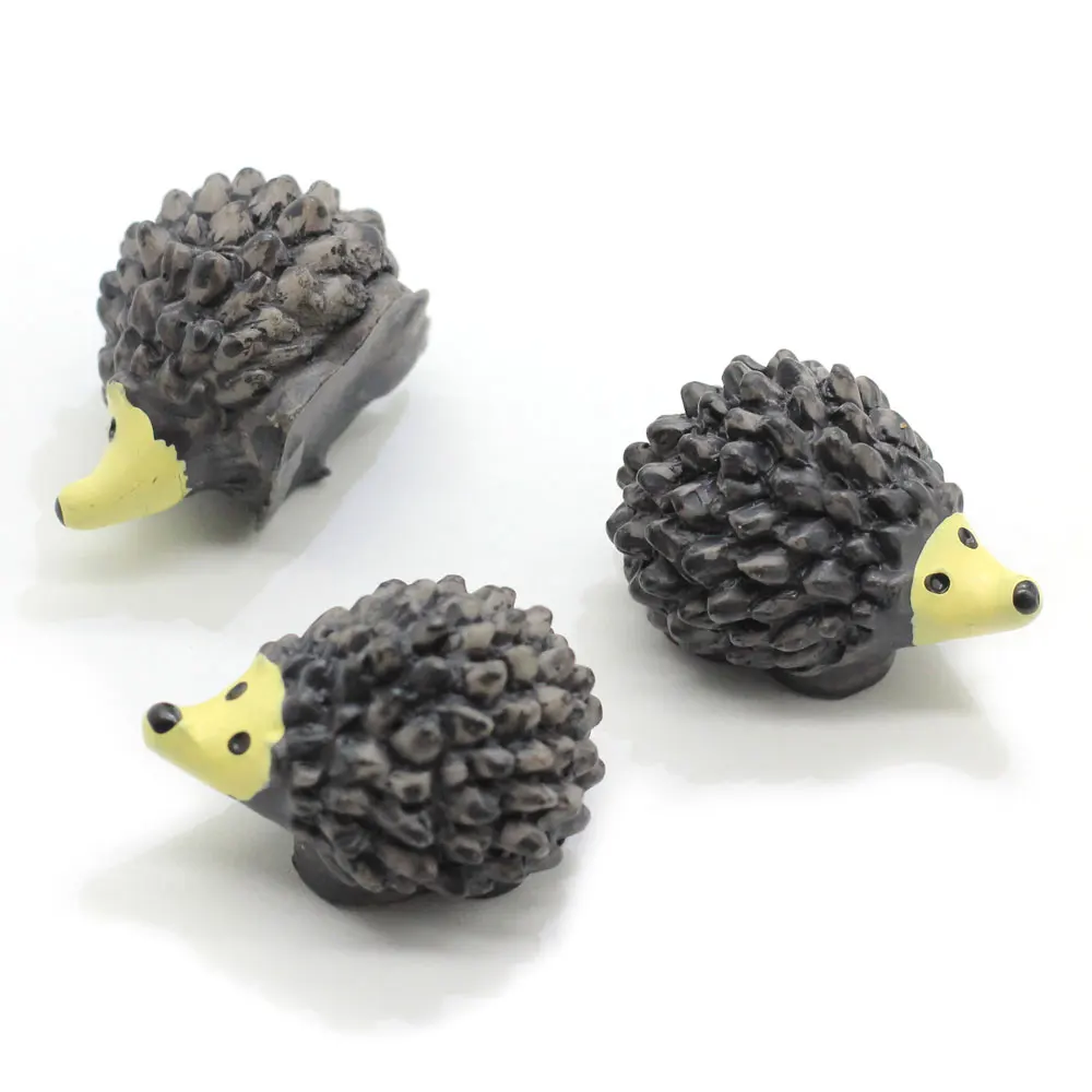 Garden Moss Resin Crafts Artificial Mini Hedgehog Red Dot Mushroom Miniature Ornament Hedgehog Decor Fairy Garden